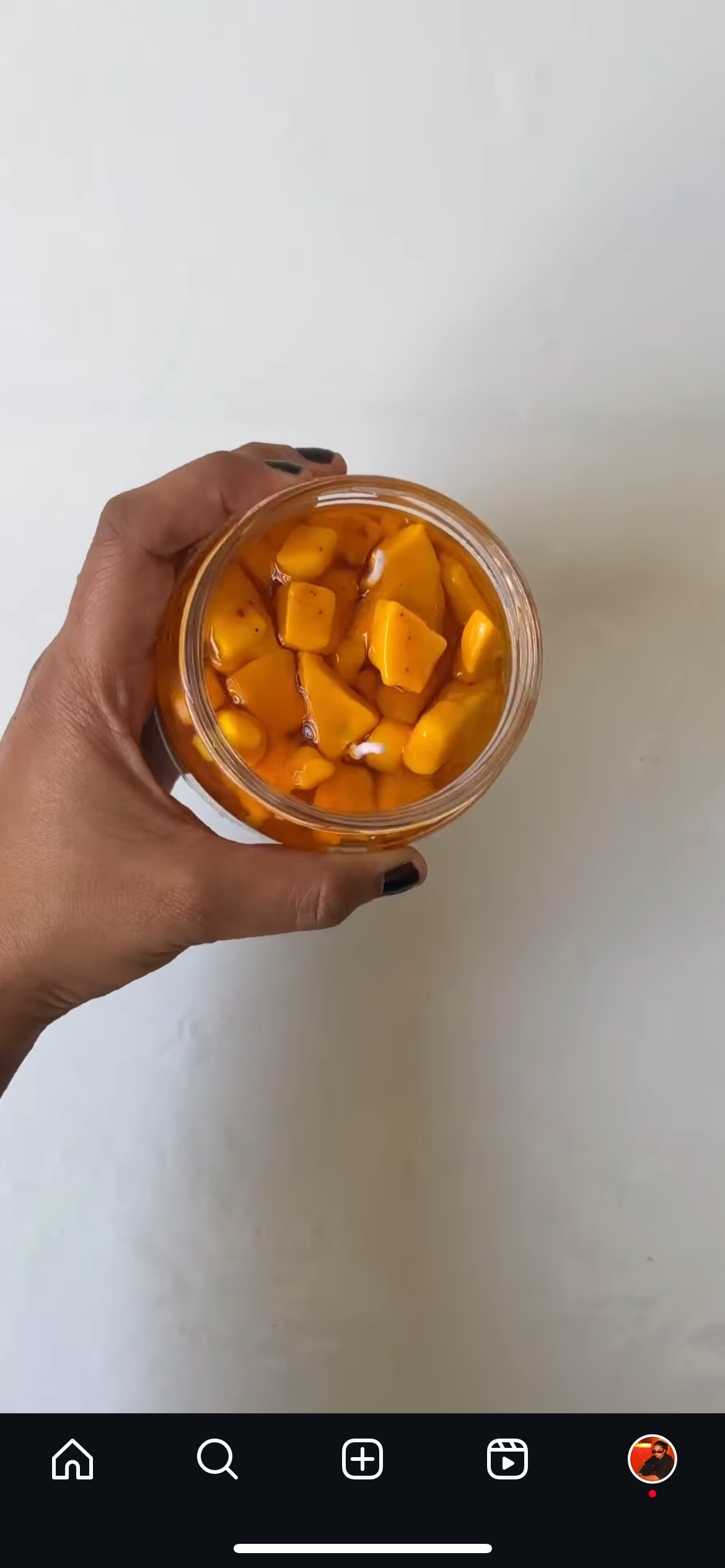 Alfonso Jellow : Mango Cheesecake Candle.