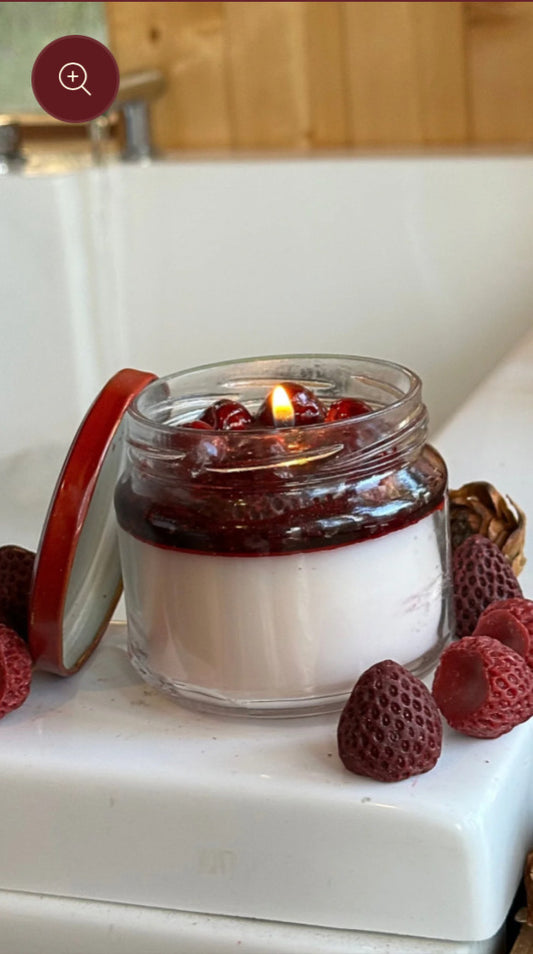 Merry crimson- Fragrance “strawberry”